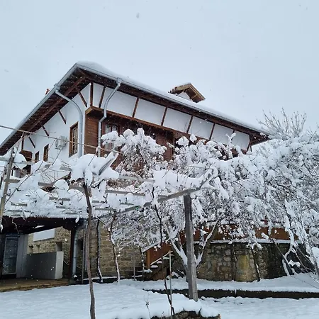 Arbanassi Hotel 2*