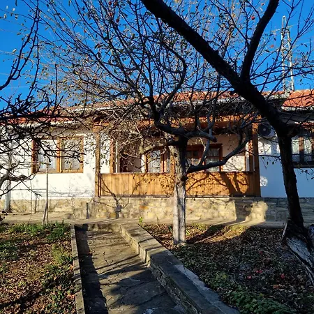 Arbanassi Hotel 2* 알바나시